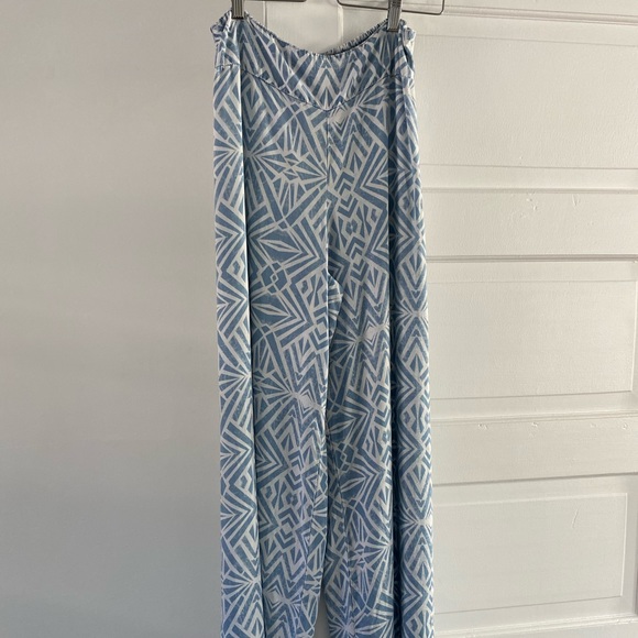 High-waisted Printed Wide Leg Pants - Picture 2 of 10